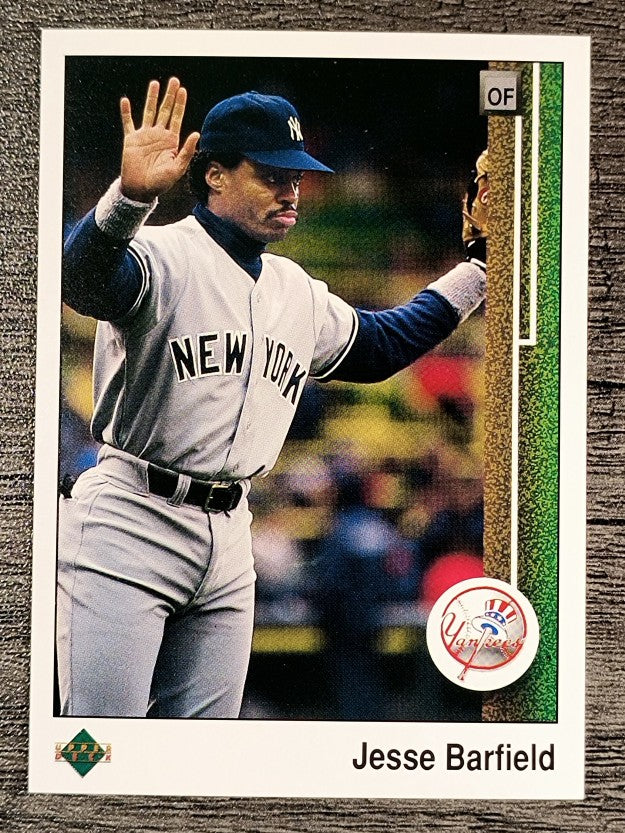 1989 Upper Deck #702 Jesse Barfield