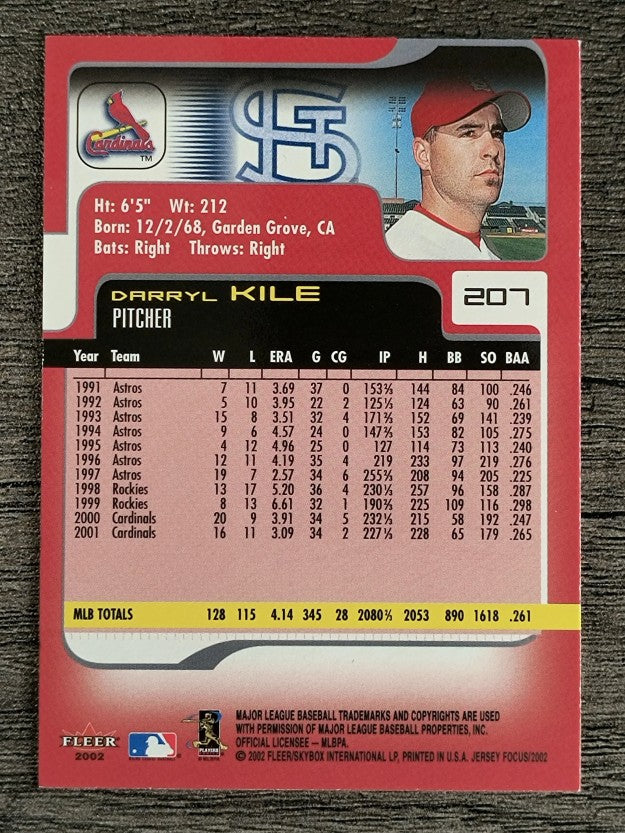2002 Fleer Focus JE #207 Darryl Kile