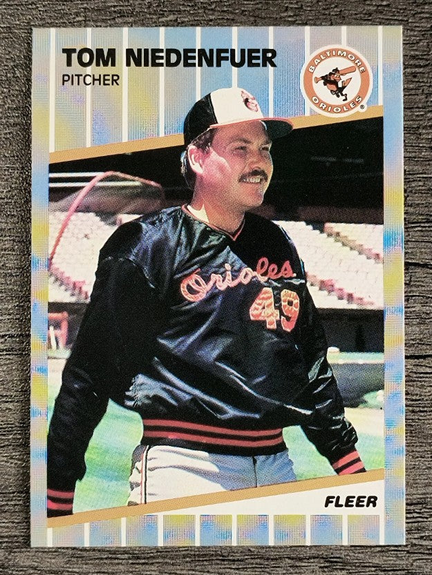 1989 Fleer #613 Tom Niedenfuer