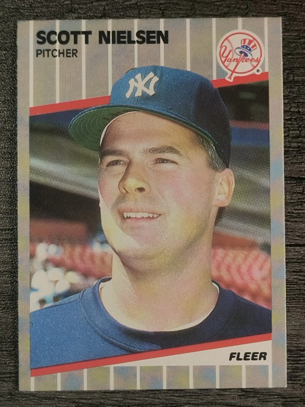 1989 Fleer #261 Scott Nielsen