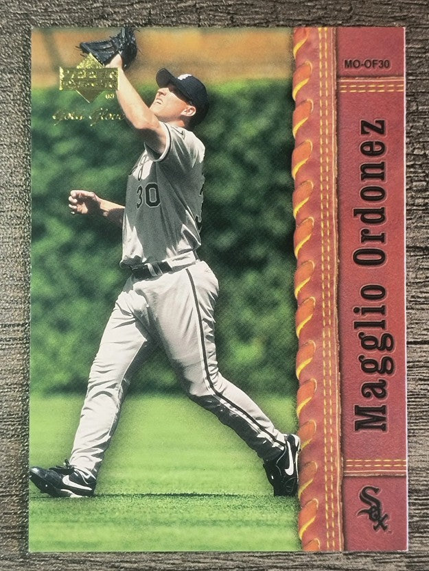 2001 Upper Deck Gold Glove #36 Magglio Ordonez