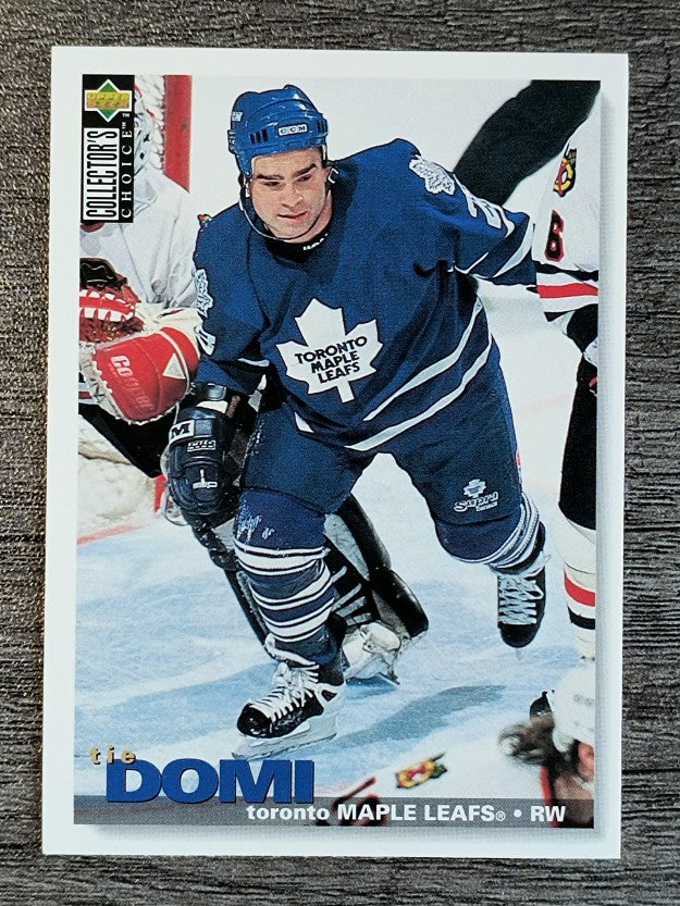 1995-96 Collector's Choice #242 Tie Domi