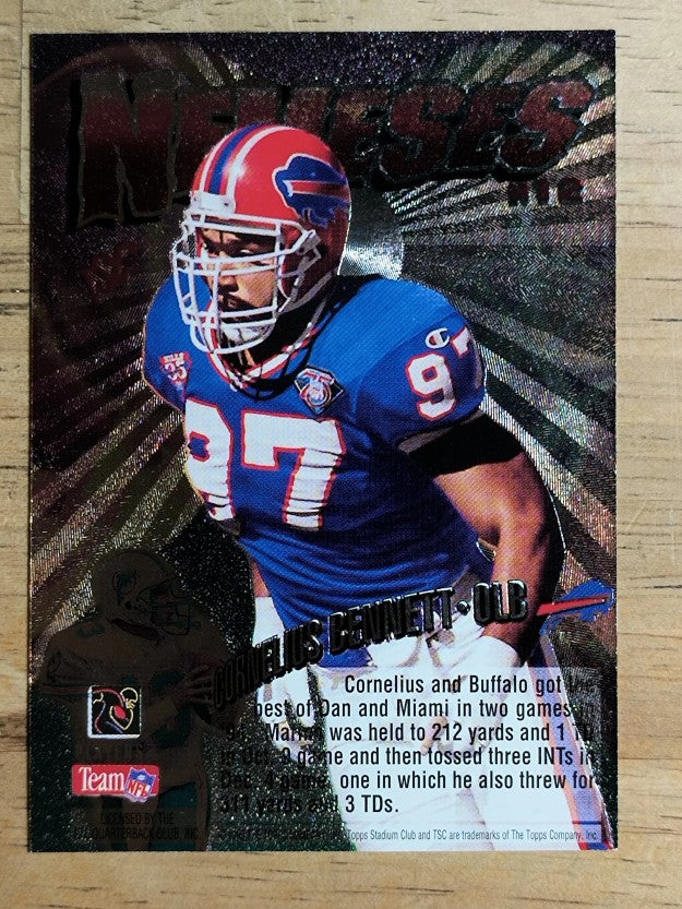 1995 Stadium Club Nemeses #N12 Dan Marino/Cornelius Bennett