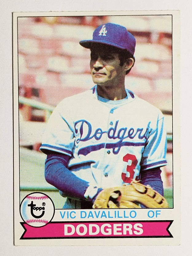 1979 Topps #228 Vic Davalillo (EX)