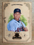 2004 Diamond Kings #6 Victor Martinez