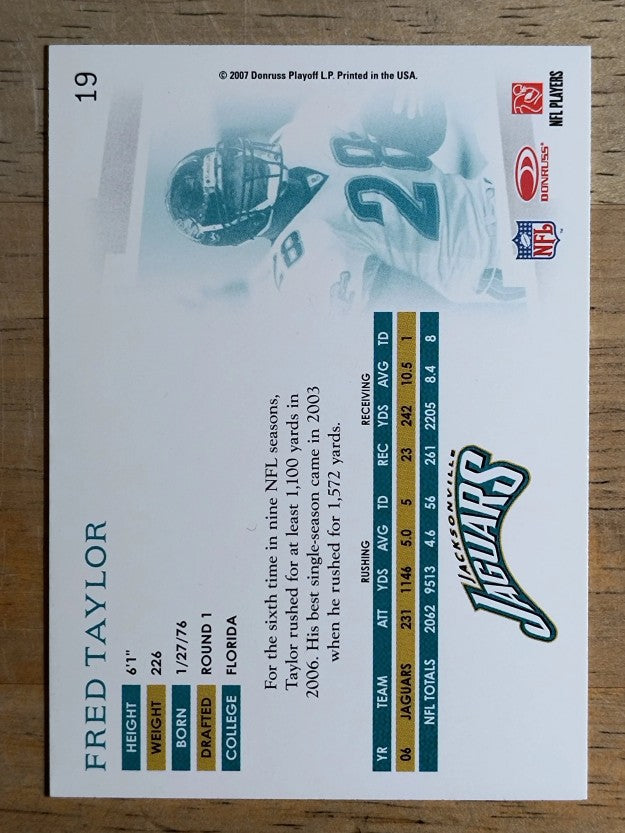 2007 Donruss Threads #19 Fred Taylor