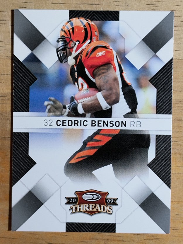 2009 Donruss Threads #21 Cedric Benson