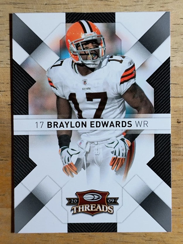 2009 Donruss Threads #24 Braylon Edwards