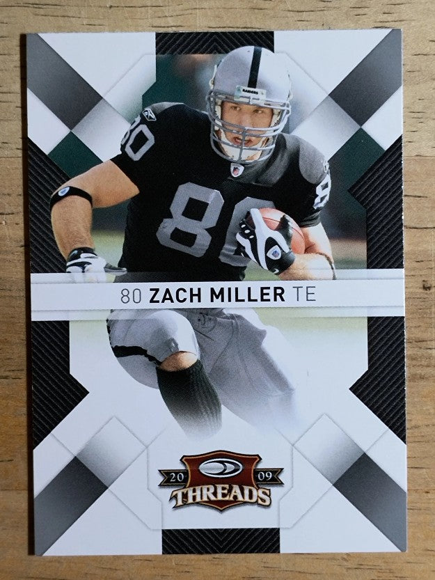2009 Donruss Threads #73 Zach Miller