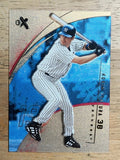 2002 E-X #40 Robin Ventura