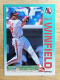 1992 Fleer #72 Dave Winfield