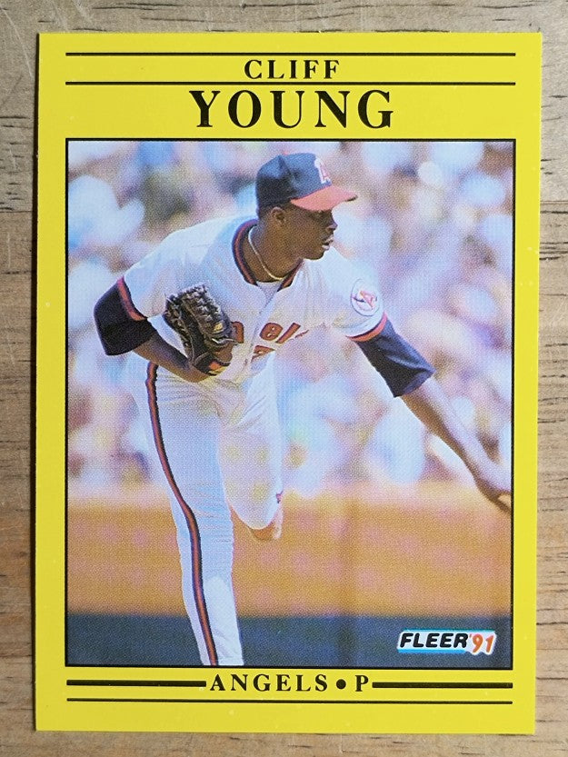 1991 Fleer #330 Cliff Young