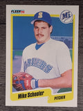 1990 Fleer #525 Mike Schooler