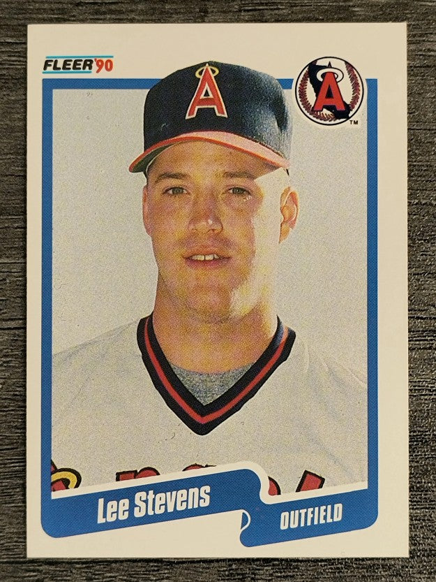 1990 Fleer #145 Lee Stevens