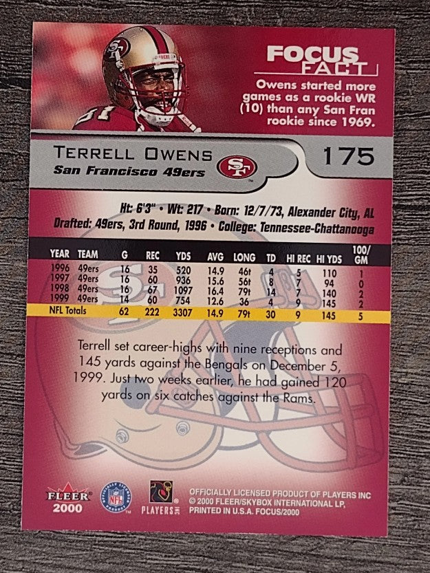 2000 Fleer Focus #175 Terrell Owens