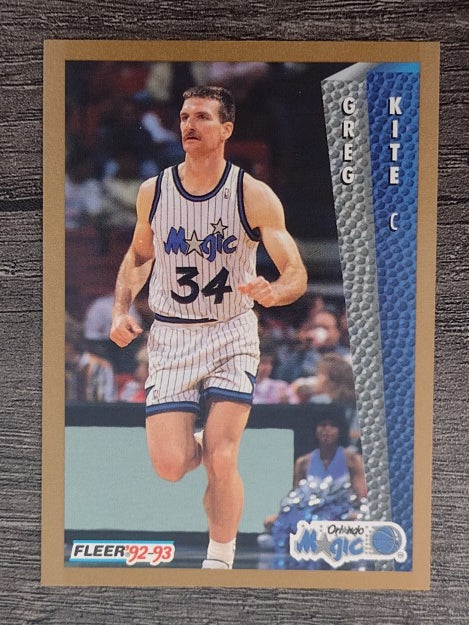 1992-93 Fleer #400 Greg Kite