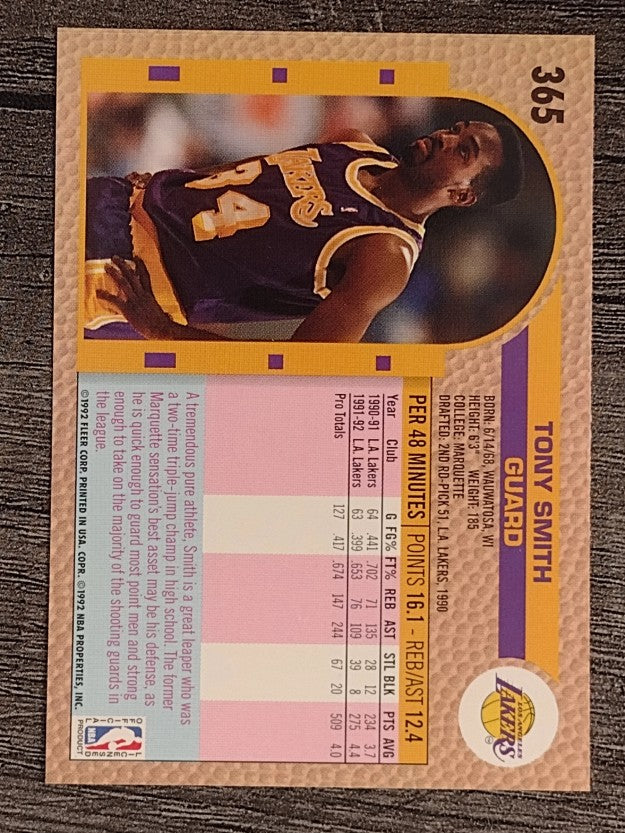 1992-93 Fleer #365 Tony Smith