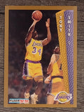 1992-93 Fleer #365 Tony Smith