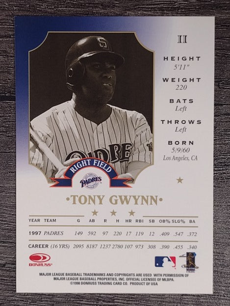 1998 Leaf #11 Tony Gwynn