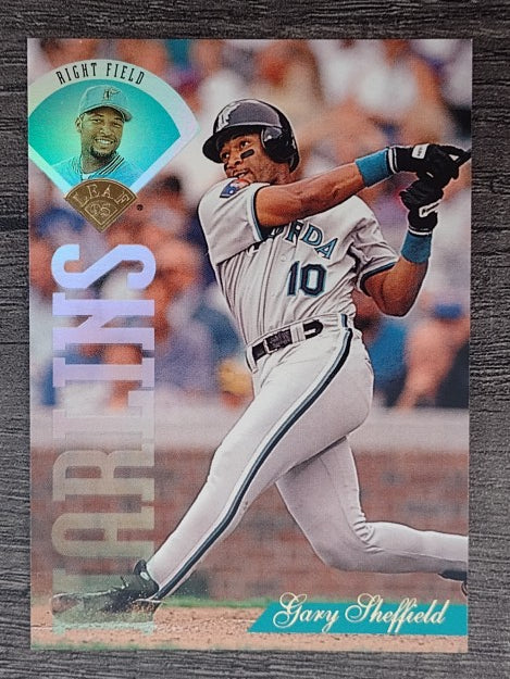 1995 Leaf #182 Gary Sheffield
