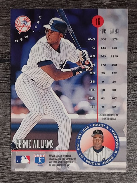 1996 Leaf #16 Bernie Williams