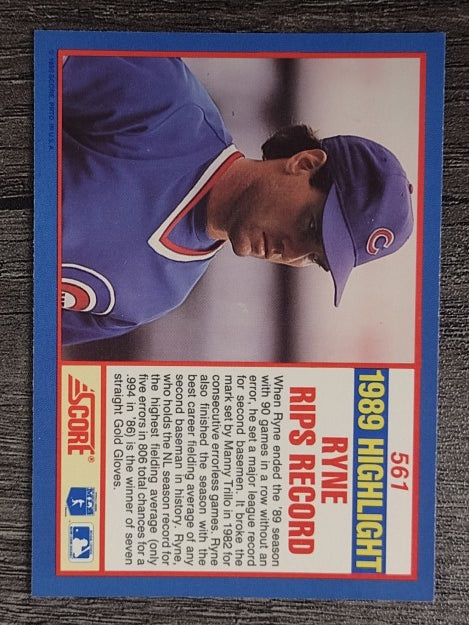1990 Score #561B Ryne Sandberg HL COR