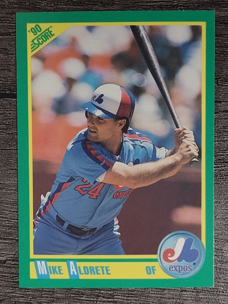 1990 Score #220A Mike Aldrete ERR/25 on back