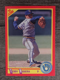 1990 Score #305 Teddy Higuera