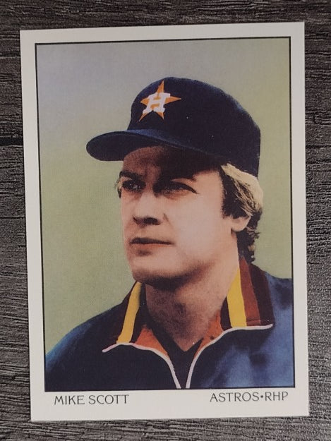 1990 Score #692 Mike Scott DT