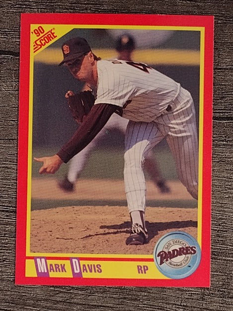 1990 Score #259 Mark Davis