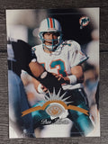 1997 Leaf #7 Dan Marino