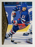 1994-95 SP #73 Mark Messier