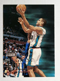 1999-00 SkyBox Premium #35 Grant Hill