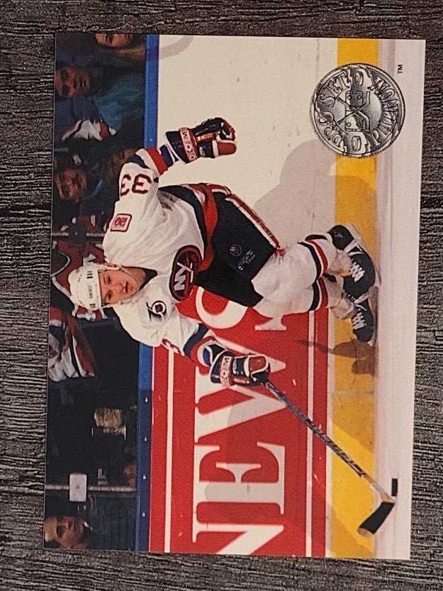 1991-92 Pro Set Platinum #200 Benoit Hogue