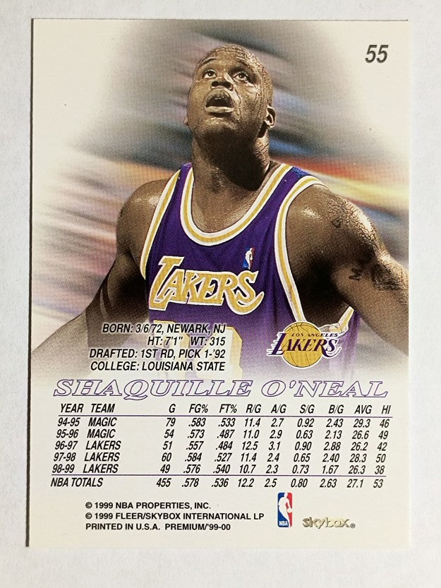 1999-00 SkyBox Premium #55 Shaquille O'Neal
