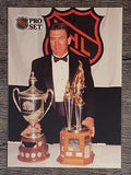 1991-92 Pro Set French #325 Dave Taylor/King Clancy Trophy