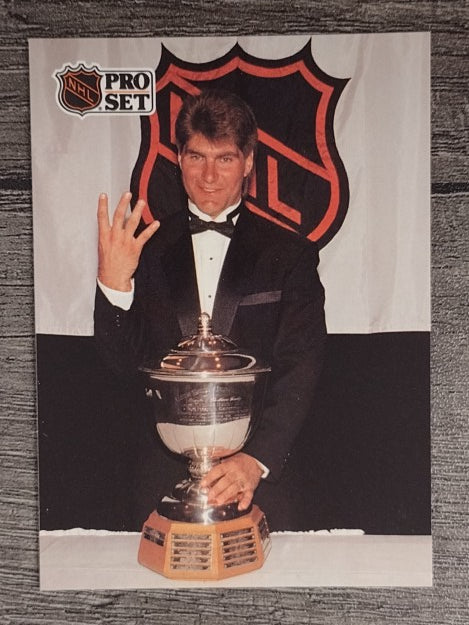 1991-92 Pro Set French #322 Ray Bourque/Norris