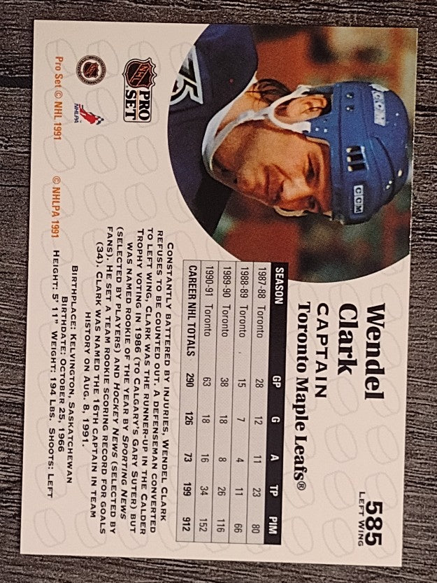 1991-92 Pro Set #585 Wendel Clark CAP