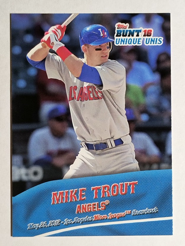 2016 Topps Bunt Unique Unis #UU10 Mike Trout