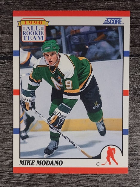 1990-91 Score #327 Mike Modano ART