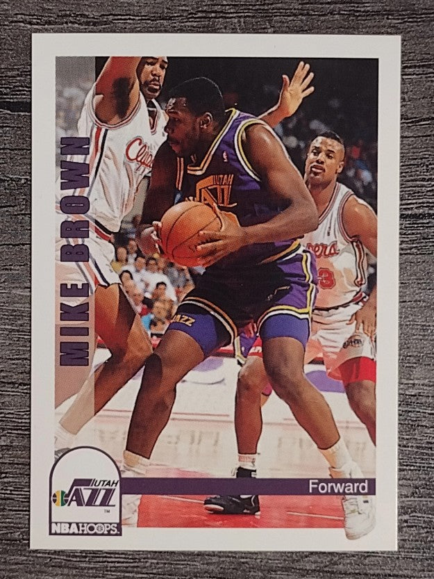 1992-93 Hoops #222 Mike Brown