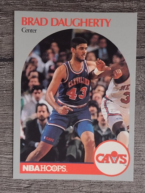 1990-91 Hoops #73 Brad Daugherty