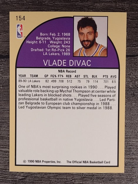 1990-91 Hoops #154 Vlade Divac RC