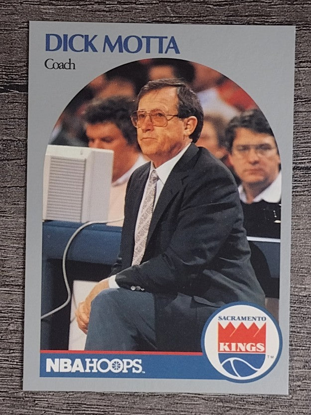 1990-91 Hoops #327 Dick Motta CO