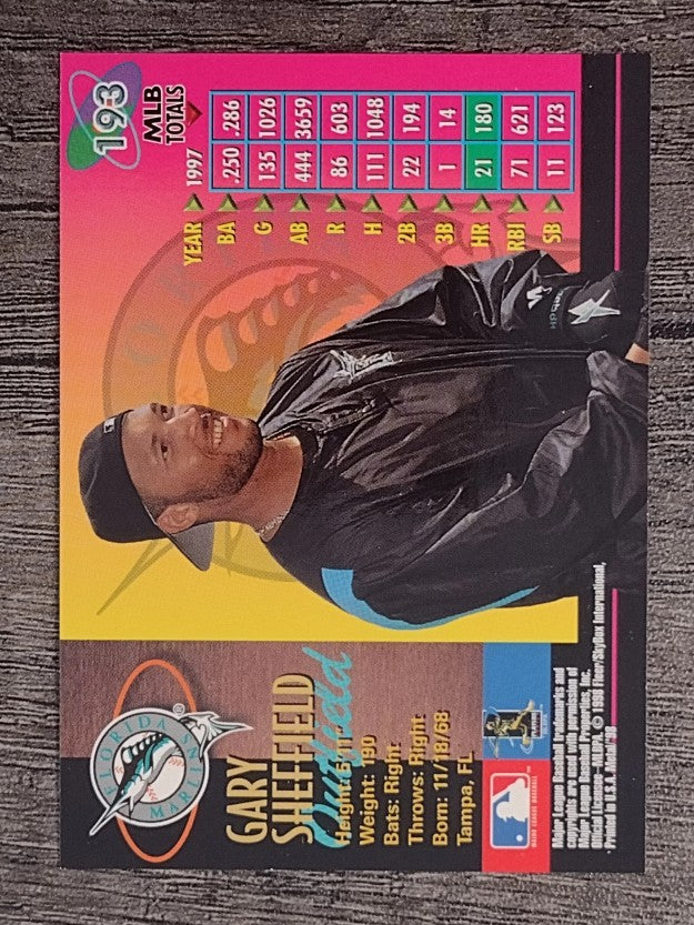 1998 Metal Universe #193 Gary Sheffield