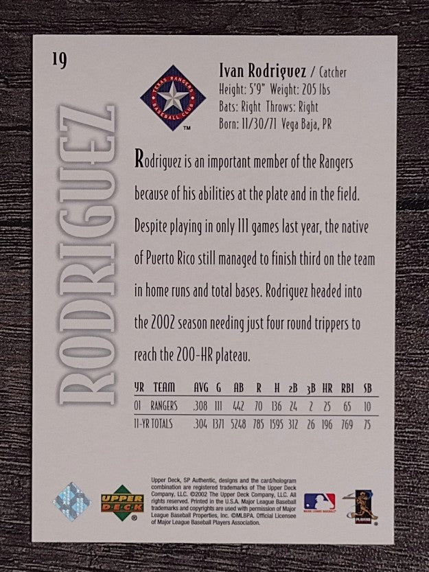 2002 SP Authentic #19 Ivan Rodriguez