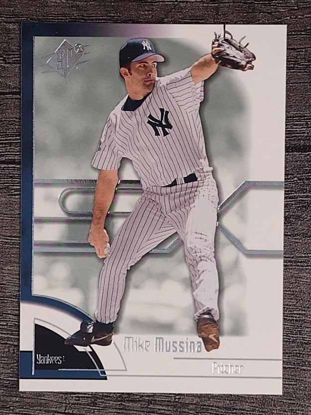2002 SPx #41 Mike Mussina