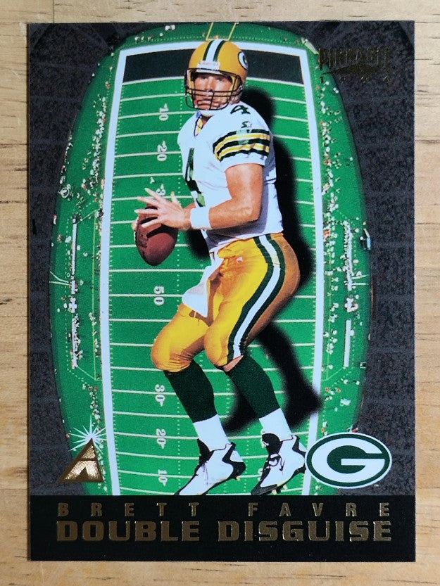 1996 Pinnacle Double Disguise #15 Brett Favre/Dan Marino
