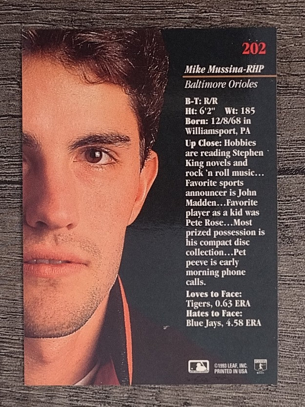 1993 Studio #202 Mike Mussina