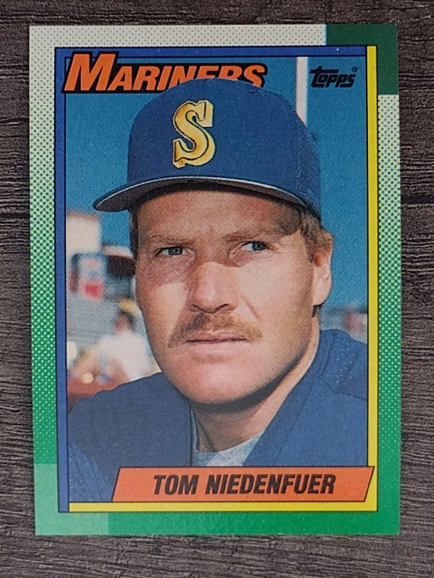 1990 Topps #306 Tom Niedenfuer